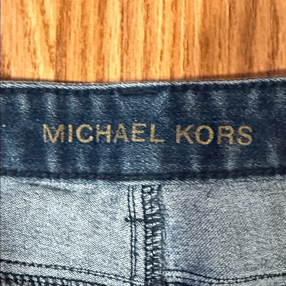Michael Kors Indigo Relaxed Women Spring Crop Fit Jeans - Picture 3 of 13